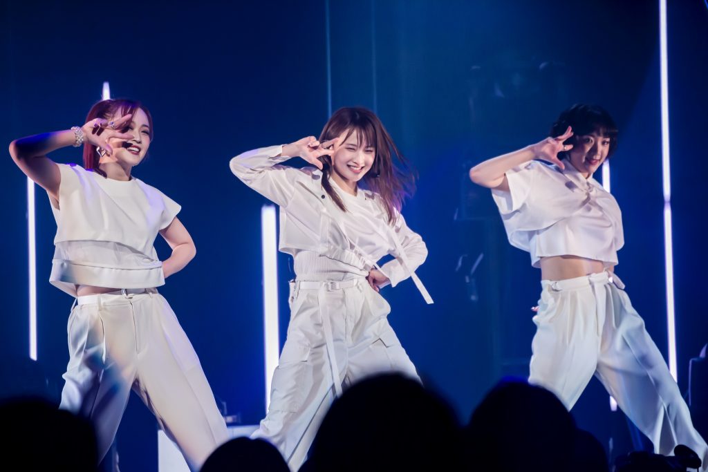 鞘師里保　写真集 